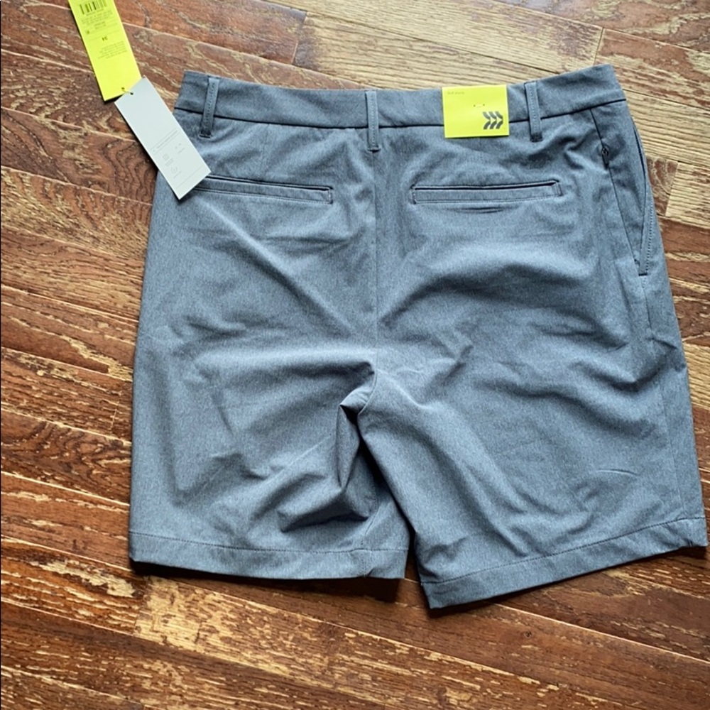 Golf Shorts - Picture 2 of 4